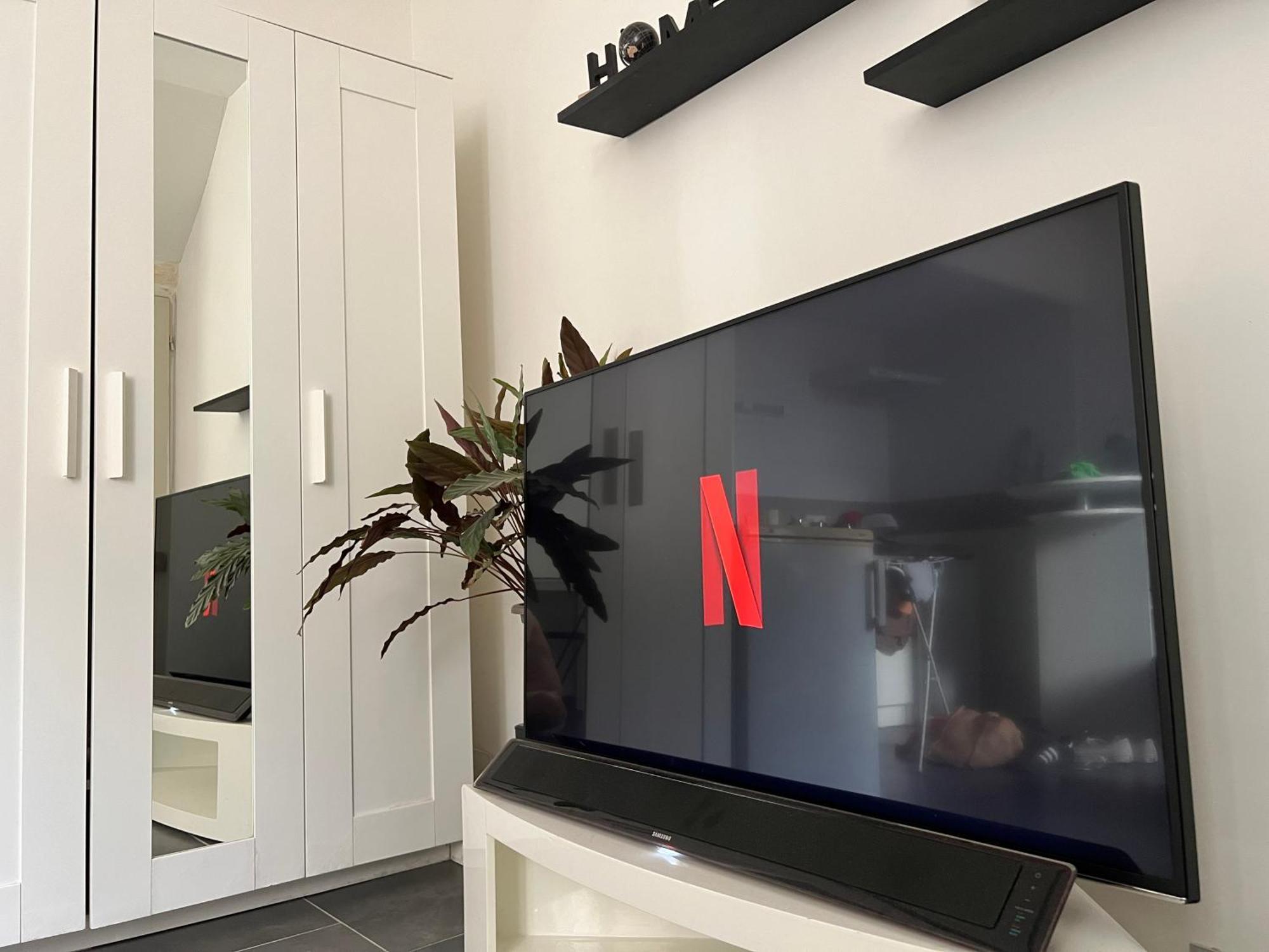 Cosy Studio Hyper Centre Avec Kitchenette & Climatisation Carpentras Εξωτερικό φωτογραφία